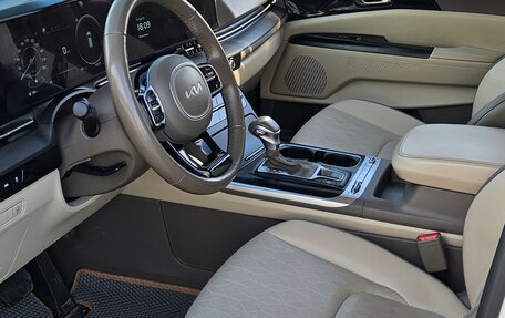 KIA Carnival, 2023 год, 4 520 000 рублей, 18 фотография