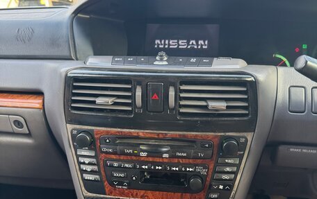 Nissan Gloria XI, 2000 год, 390 000 рублей, 9 фотография