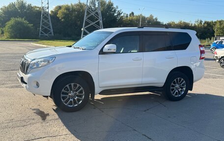 Toyota Land Cruiser Prado 150 рестайлинг 2, 2014 год, 3 750 000 рублей, 2 фотография