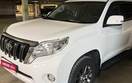 Toyota Land Cruiser Prado 150 рестайлинг 2, 2014 год, 3 750 000 рублей, 10 фотография