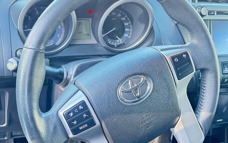 Toyota Land Cruiser Prado 150 рестайлинг 2, 2014 год, 3 750 000 рублей, 28 фотография