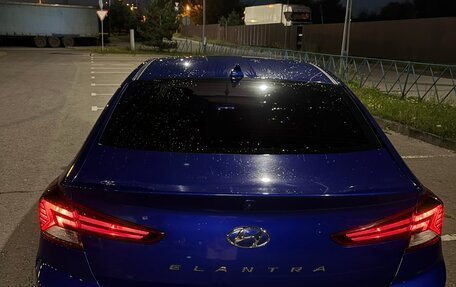 Hyundai Elantra VI рестайлинг, 2019 год, 1 450 000 рублей, 12 фотография