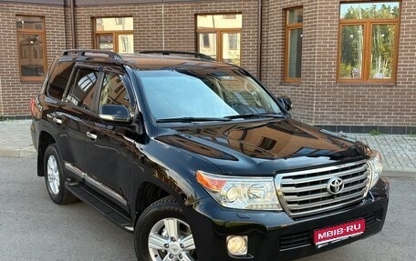 Toyota Land Cruiser 200, 2013 год, 4 400 000 рублей, 1 фотография
