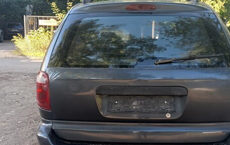 Chrysler Voyager IV, 2002 год, 550 000 рублей, 4 фотография