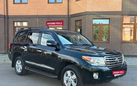 Toyota Land Cruiser 200, 2013 год, 4 400 000 рублей, 9 фотография