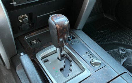 Toyota Land Cruiser 200, 2013 год, 4 400 000 рублей, 24 фотография