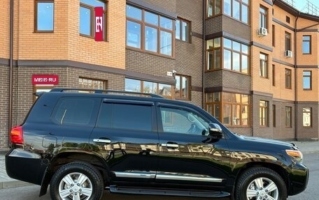 Toyota Land Cruiser 200, 2013 год, 4 400 000 рублей, 10 фотография