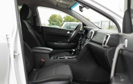 KIA Sportage IV рестайлинг, 2019 год, 2 150 000 рублей, 18 фотография