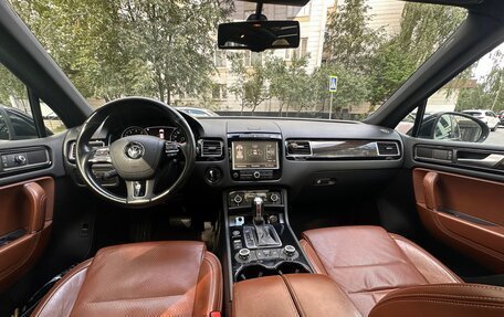 Volkswagen Touareg III, 2014 год, 2 400 000 рублей, 11 фотография