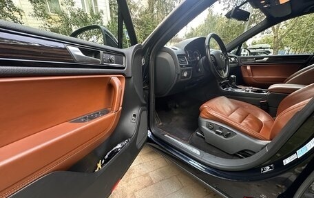 Volkswagen Touareg III, 2014 год, 2 400 000 рублей, 9 фотография