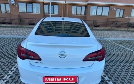 Opel Astra J, 2014 год, 700 000 рублей, 9 фотография
