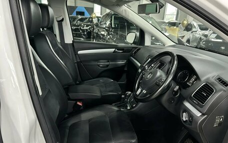 Volkswagen Sharan II, 2013 год, 1 200 000 рублей, 11 фотография