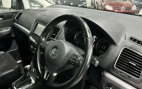Volkswagen Sharan II, 2013 год, 1 200 000 рублей, 12 фотография