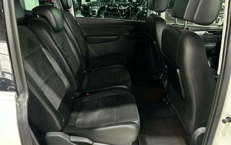 Volkswagen Sharan II, 2013 год, 1 200 000 рублей, 18 фотография