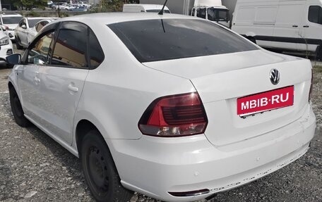 Volkswagen Polo VI (EU Market), 2016 год, 500 000 рублей, 1 фотография