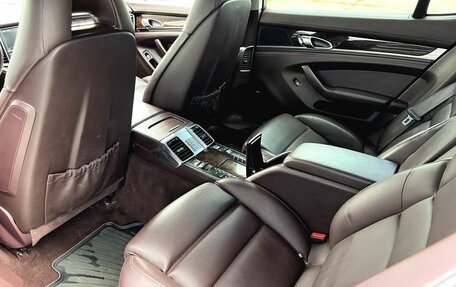 Porsche Panamera II рестайлинг, 2013 год, 2 990 000 рублей, 34 фотография