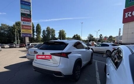 Lexus NX I, 2018 год, 3 600 000 рублей, 2 фотография
