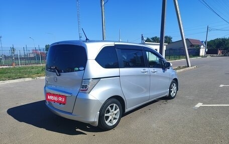 Honda Freed I, 2012 год, 1 080 000 рублей, 5 фотография