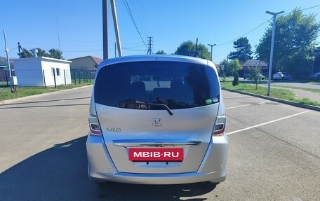 Honda Freed I, 2012 год, 1 080 000 рублей, 4 фотография