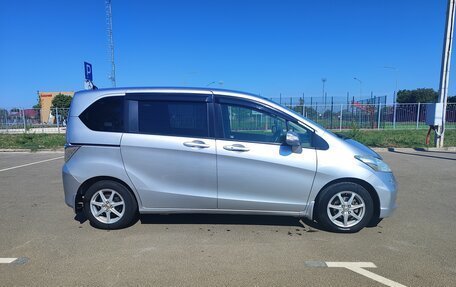 Honda Freed I, 2012 год, 1 080 000 рублей, 6 фотография