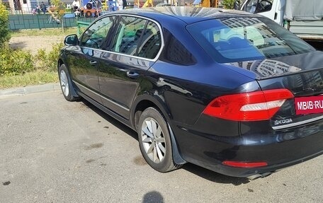 Skoda Superb III рестайлинг, 2013 год, 870 000 рублей, 4 фотография
