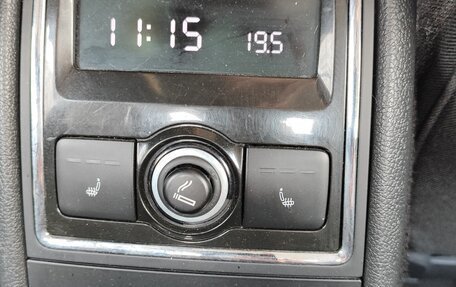 Skoda Superb III рестайлинг, 2013 год, 870 000 рублей, 22 фотография