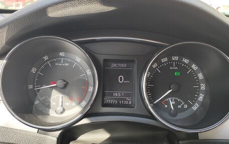 Skoda Superb III рестайлинг, 2013 год, 870 000 рублей, 20 фотография