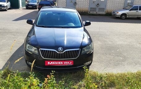 Skoda Superb III рестайлинг, 2013 год, 870 000 рублей, 13 фотография