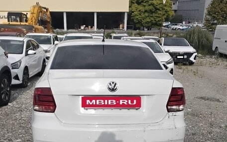 Volkswagen Polo VI (EU Market), 2016 год, 500 000 рублей, 2 фотография