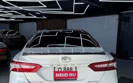 Toyota Camry, 2022 год, 2 950 000 рублей, 3 фотография