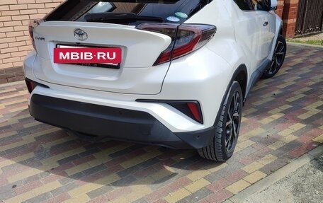 Toyota C-HR I рестайлинг, 2018 год, 2 100 000 рублей, 7 фотография