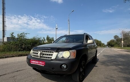 Toyota Highlander III, 2002 год, 635 000 рублей, 1 фотография