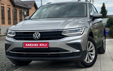 Volkswagen Tiguan II, 2021 год, 1 990 000 рублей, 1 фотография