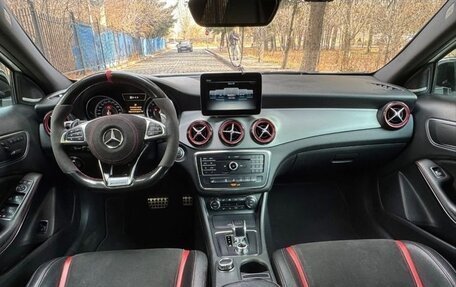 Mercedes-Benz GLA AMG, 2016 год, 2 650 000 рублей, 11 фотография