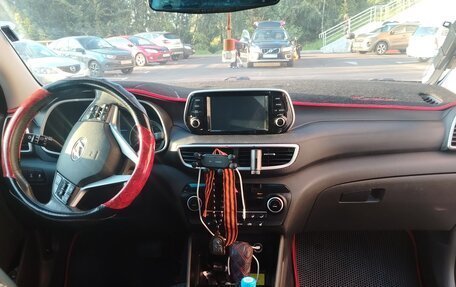 Hyundai Tucson III, 2019 год, 1 800 000 рублей, 9 фотография