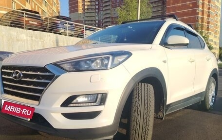 Hyundai Tucson III, 2019 год, 1 800 000 рублей, 2 фотография