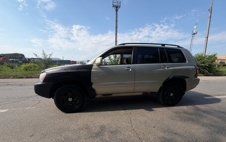 Toyota Highlander III, 2002 год, 635 000 рублей, 2 фотография