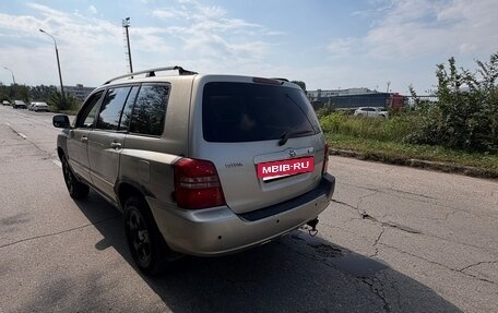 Toyota Highlander III, 2002 год, 635 000 рублей, 3 фотография