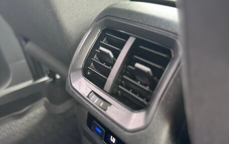 Volkswagen Tiguan II, 2021 год, 1 990 000 рублей, 11 фотография