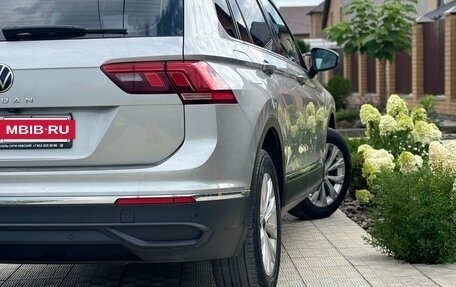 Volkswagen Tiguan II, 2021 год, 1 990 000 рублей, 4 фотография