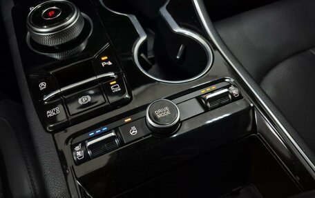 KIA K5, 2021 год, 2 750 000 рублей, 24 фотография