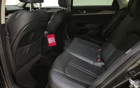 KIA K5, 2021 год, 2 750 000 рублей, 18 фотография