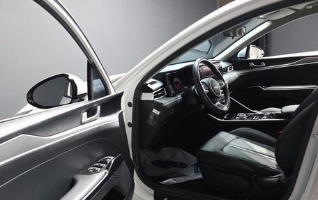 KIA K5, 2023 год, 2 300 000 рублей, 11 фотография