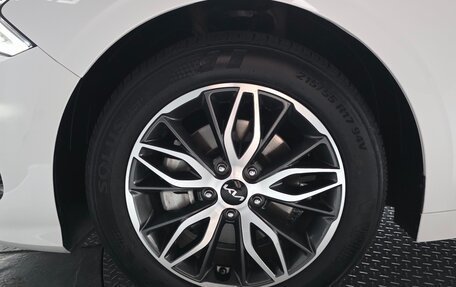 KIA K5, 2023 год, 2 300 000 рублей, 13 фотография