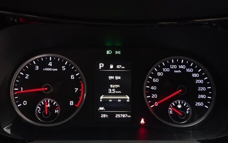 KIA K5, 2023 год, 2 300 000 рублей, 15 фотография