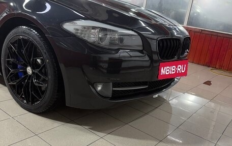 BMW 5 серия, 2013 год, 2 400 000 рублей, 2 фотография