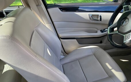 Mercedes-Benz E-Класс, 2014 год, 2 250 000 рублей, 10 фотография