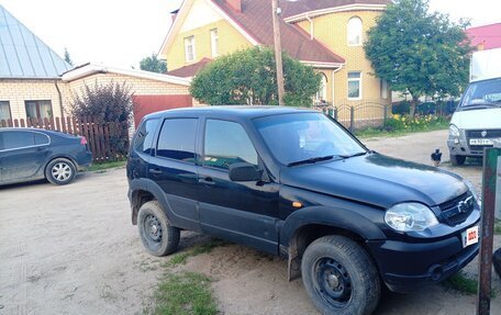 Chevrolet Niva I рестайлинг, 2009 год, 280 000 рублей, 3 фотография