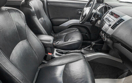 Mitsubishi Outlander III рестайлинг 3, 2011 год, 1 249 000 рублей, 26 фотография