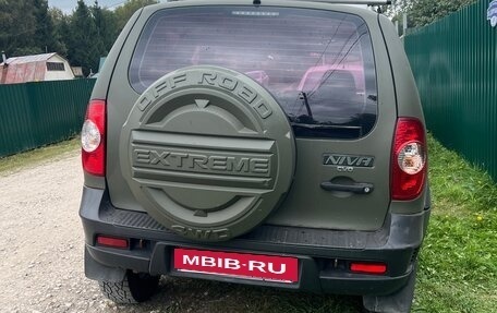 Chevrolet Niva I рестайлинг, 2012 год, 450 000 рублей, 2 фотография